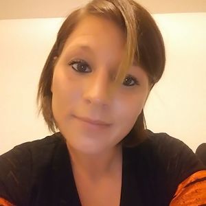 Meet your Posher, Tesia